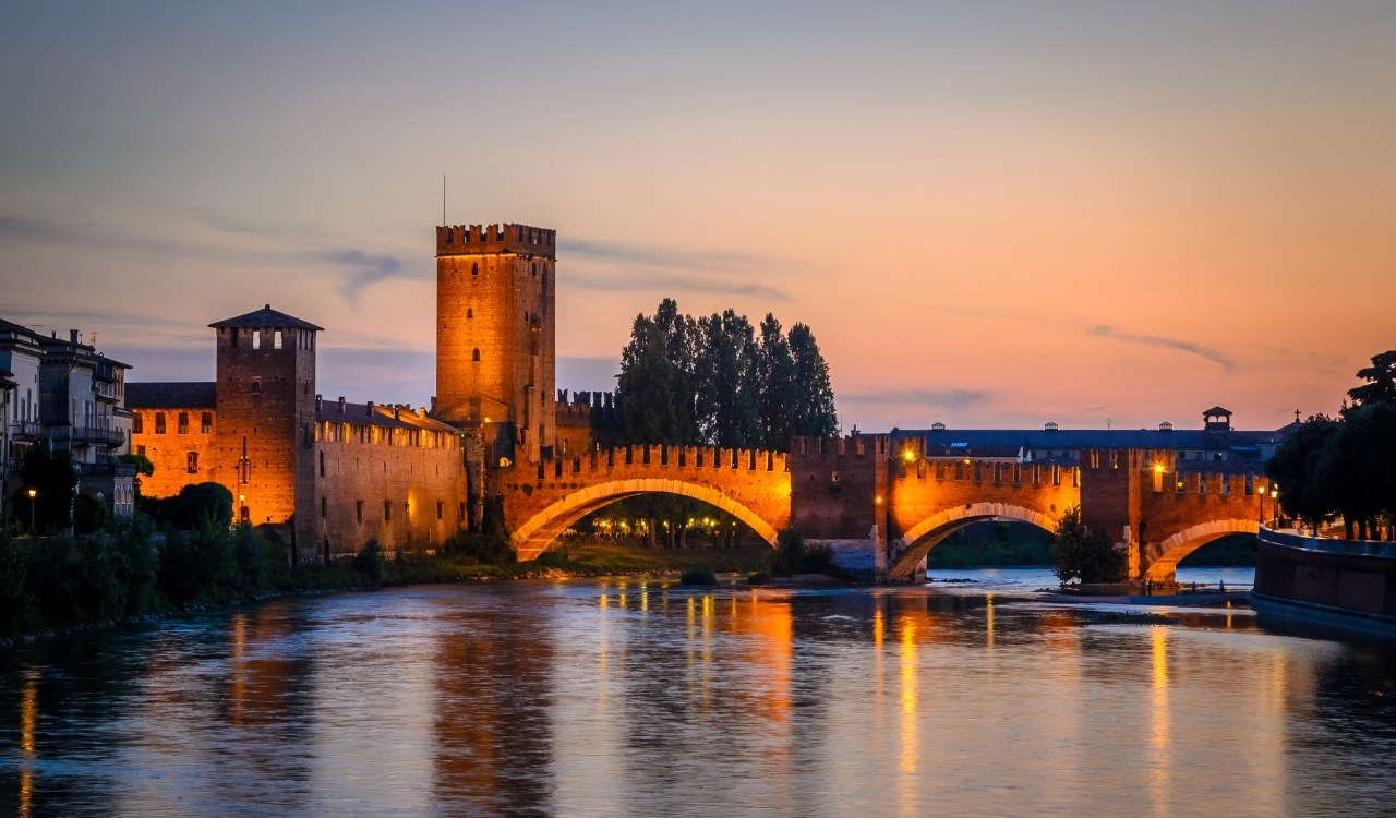 Peschiera: da qui si parte in cerca di bellezza