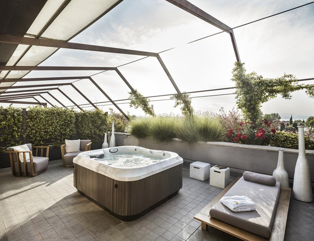 Fragment_EnjoySuite_V_07