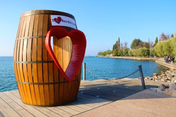 lake-garda-italy-bardolino-verona-scaled lake-garda-italy-bardolino-verona-scaled