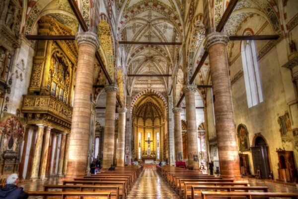 santa anastasia, visita alla basilica che non c'è santa anastasia, visita alla basilica che non c'è