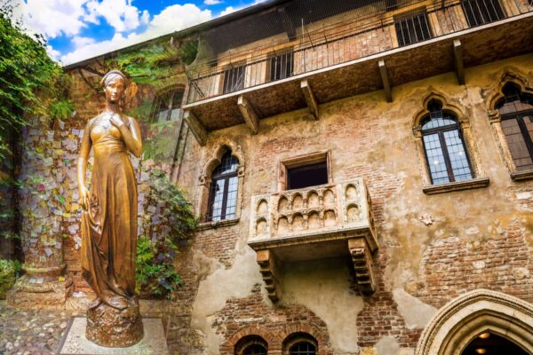 things-to-do-in-verona-juliets-house things-to-do-in-verona-juliets-house