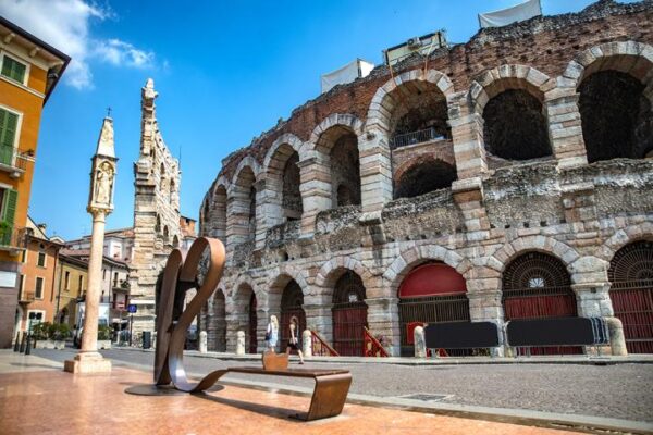 verona2_adobestock_278839738 verona2_adobestock_278839738